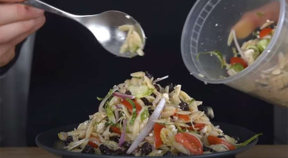 Orzo salata.jpg